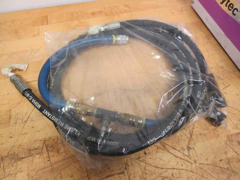 Hytec Air Powered Hydraulic Pump W/ Hose &amp; Connectors 4800 PSI- Auction Item