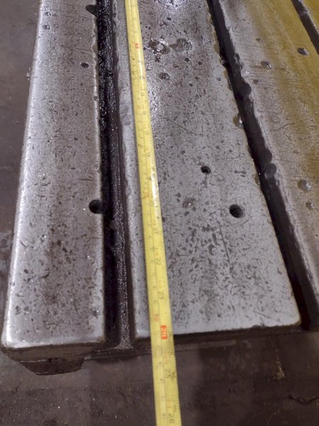 24&quot; X 18&quot; X 21&quot; HIGH CARLTON T SLOTTED DRILL BOX TABLE: STOCK 19963