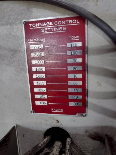110 TON PACIFIC MODEL #110PF-OBS HYDRAULIC PRESS: STOCK #18261