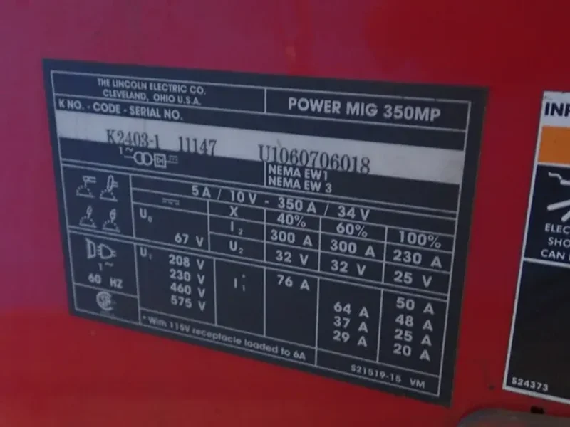 LINCOLN ELECTRIC 350 A WELDER   -  POWER MIG 350MP