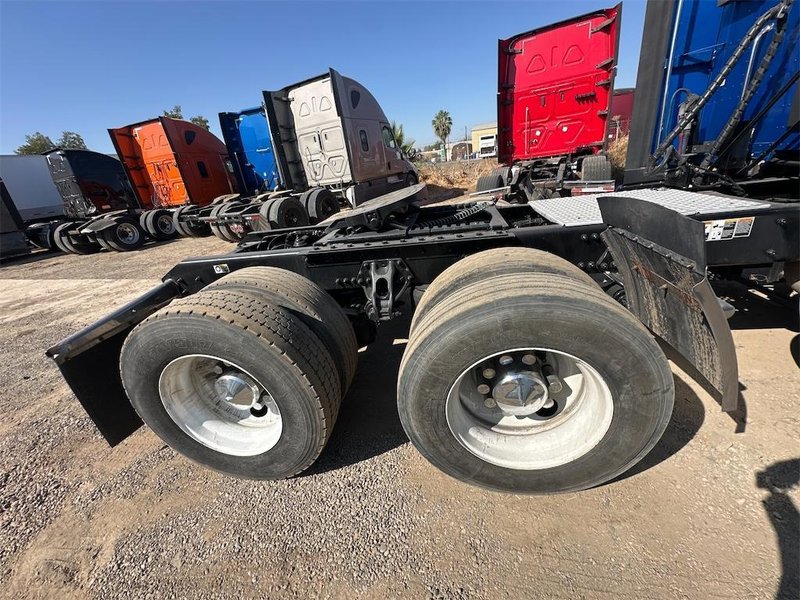 2022 Kenworth T680 1XKYD49X9NJ466983