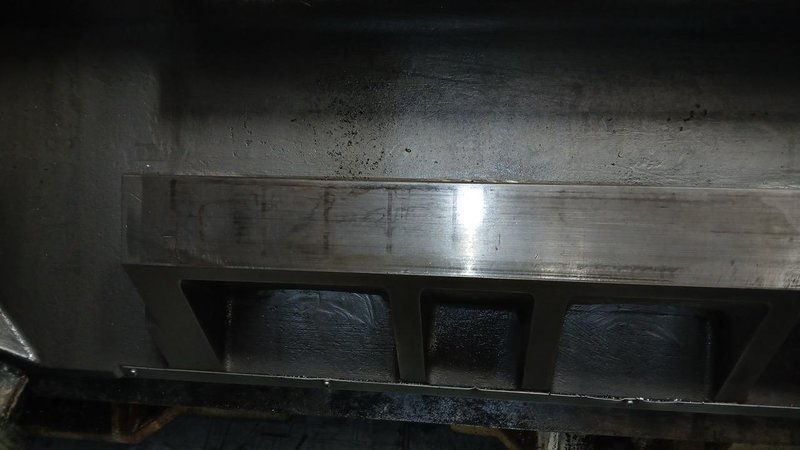 Doosan Puma 800L, 2006 – SMW Hyd Steady, 12″ Big Bore, Chip Conveyor,  Cut Hours 5105