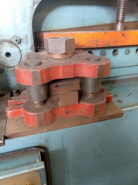 90 TON SCOTCHMAN MODEL #9012 HYDRAULIC IRONWORKER: STOCK #14328