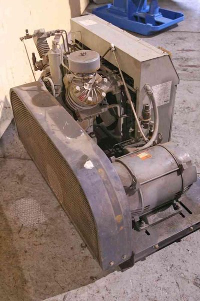 15 HP ATLAS COPCO MODEL 15SABC AIR COMPRESSOR: STOCK #52517
