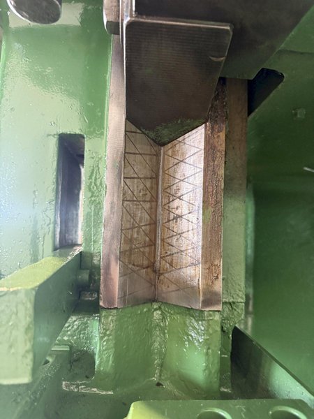 75 TON MINSTER # 7 BACK GEARED OBI PRESS. STOCK # 1218825.