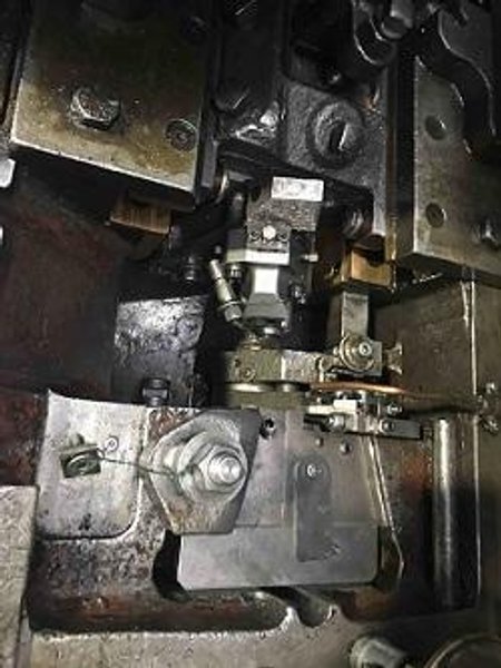 NATIONAL MODEL M5 HIGH SPEED SINGLE DIE TUBULAR RIVET HEADER