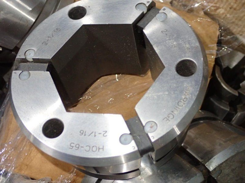 HARDINGE 2 1/16" / 1 1/16" COLLETS  -  HQC-65 / HQC-42
