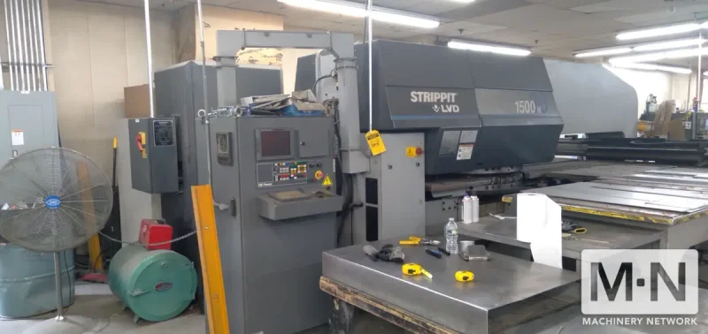 1998 LVD/STRIPPIT 1500 H30 CNC HYDRAULIC TURRET PUNCH