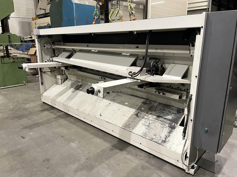 LVD - CS 3100 x 6 mm