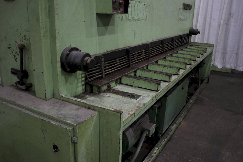 10' X 1/4" PEXTO HYDRAULIC SHEAR: STOCK #76321