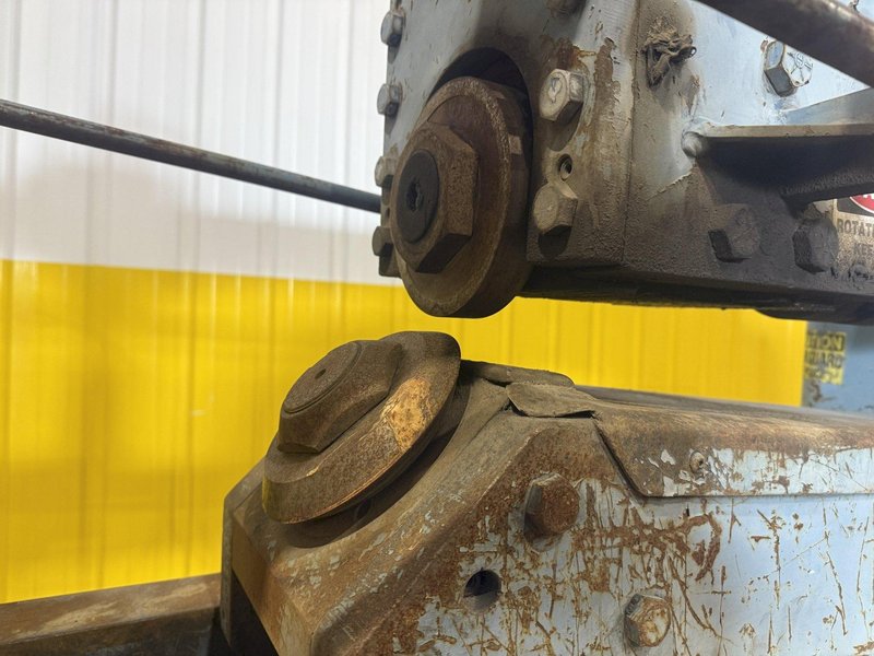 3/8&quot; x 144&quot; BLUE VALLEY MODEL #65B-696 CIRCLE SHEAR: YOBRO #24409