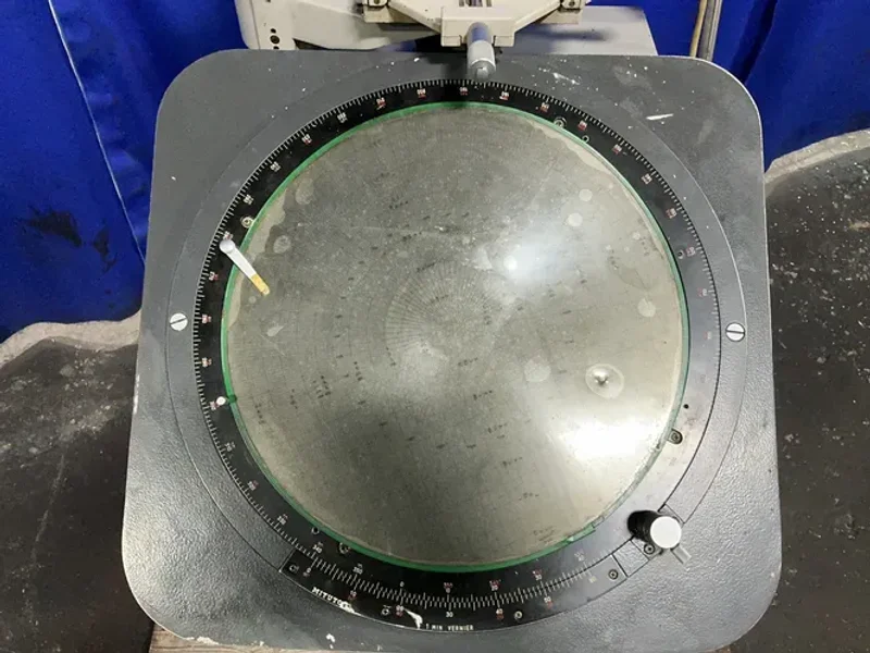 Mitutoyo 14" Optical Comparator - Pv-350