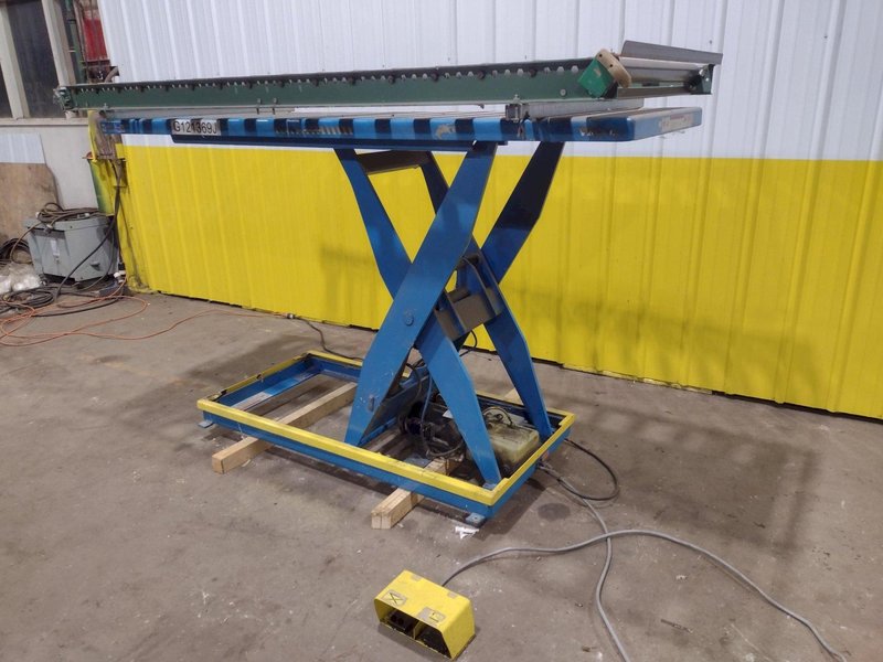 3,500 LBS X 30" X 96" BISHAMON ROLLER TOP HYDRAULIC LIFT TABLE: STOCK #20965