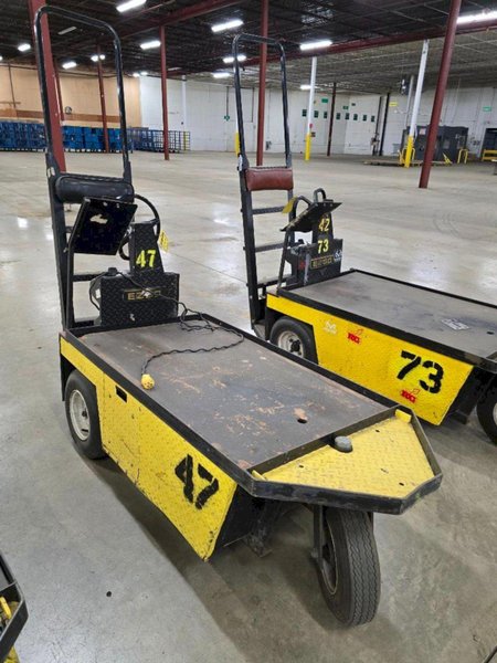 24 VOLT EZ-GO MODEL XI-640 TEXTRON CHASER/TUGGER CART #47: YOBRO #24631