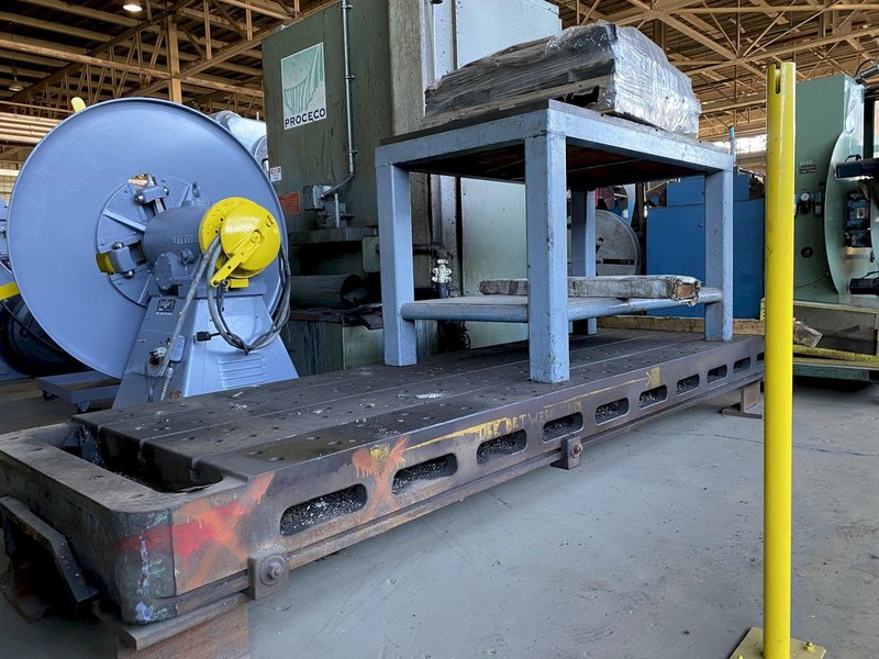 38&quot; x 122&quot; x 8.5&quot; T-SLOTTED FLOOR PLATE. STOCK # 1161420