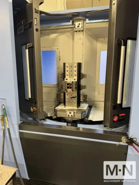 Doosan NHP-4000 CNC Horizontal Machining Center, 2017 - 4th-Axis Ready