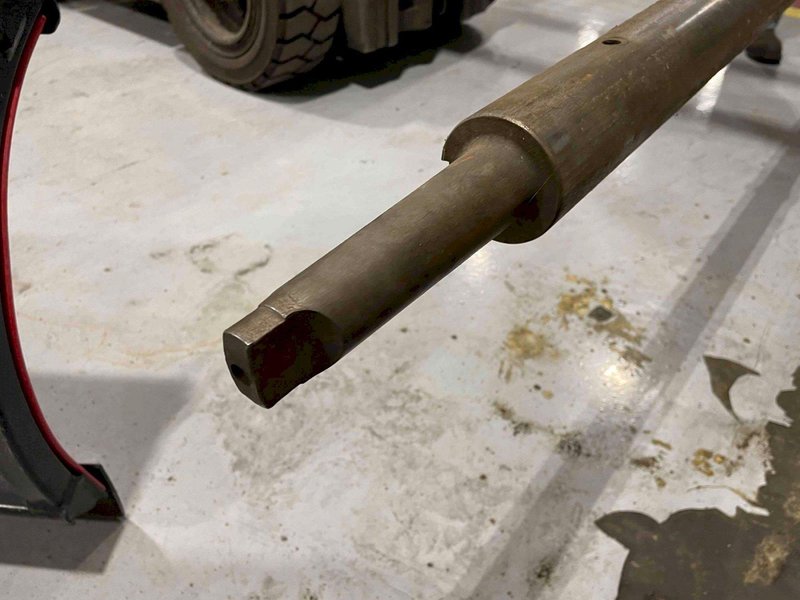Used, 102&quot; x 3&quot; Diameter Boring Bar