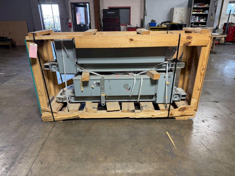 ABB 2500A Spectra Series Copper PTO Box SPSH, 600V, 3PH, 3G NEW