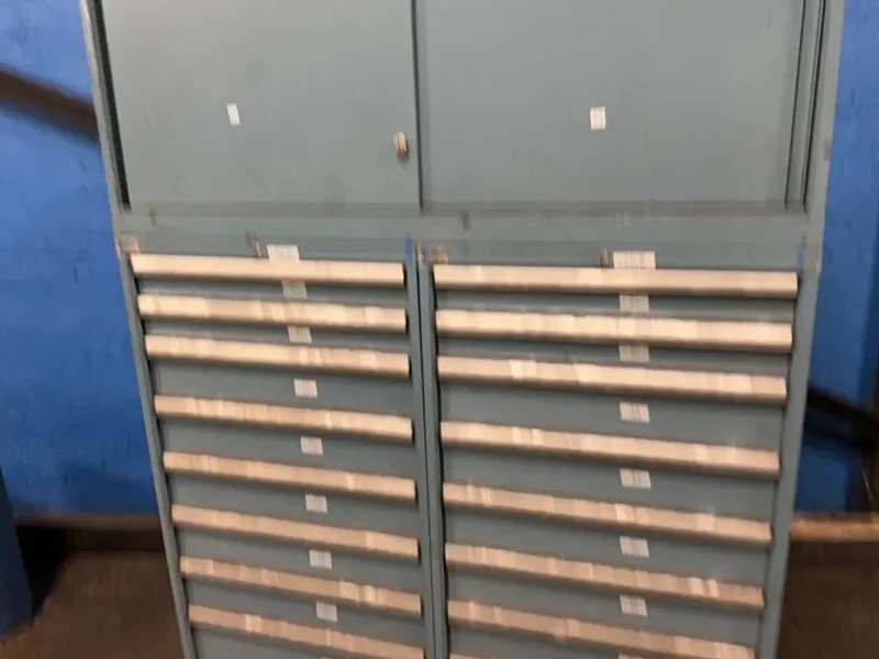 LISTA 18 DRAWERS TOOL CABINET