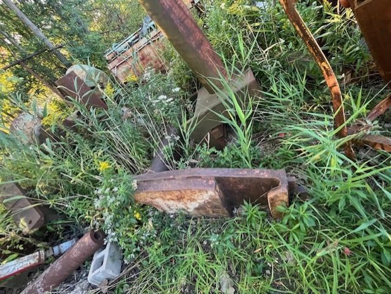 COIL RAMS STOCK # 3836