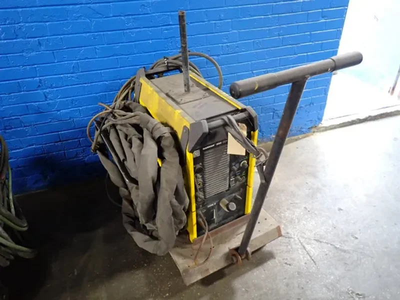 Esab Welder - Warrior 500 Cc/cv