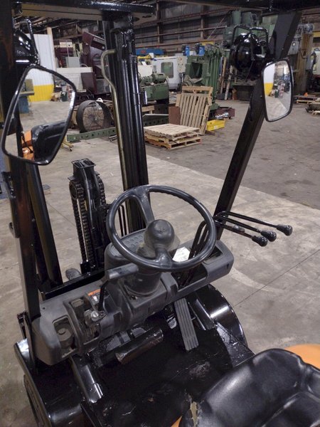 4,700 LBS TOYOTA MODEL #42-6FGCU25 LP GAS FORKLIFT: STOCK #23743