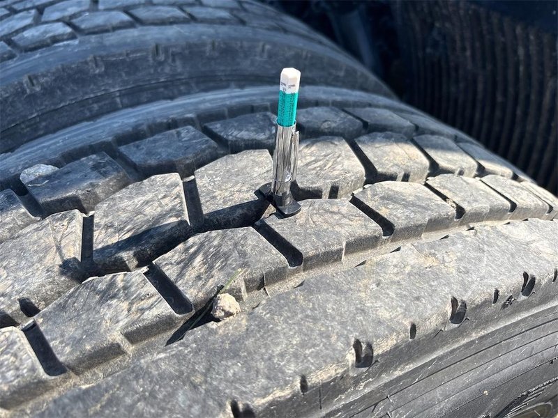 2024 Volvo VNL64T860 4V4NC9EH1RN650847