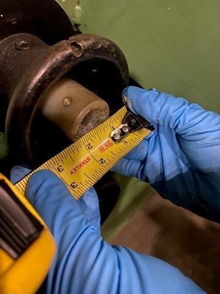 BRONX TAYLOR-WILSON CROSS ROLL STRAIGHTENER