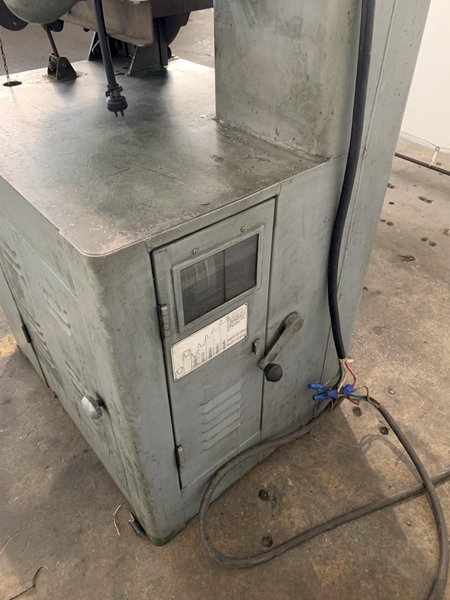 18" GROB NS18 VERTICAL BANDSAW. STOCK # 0683824.