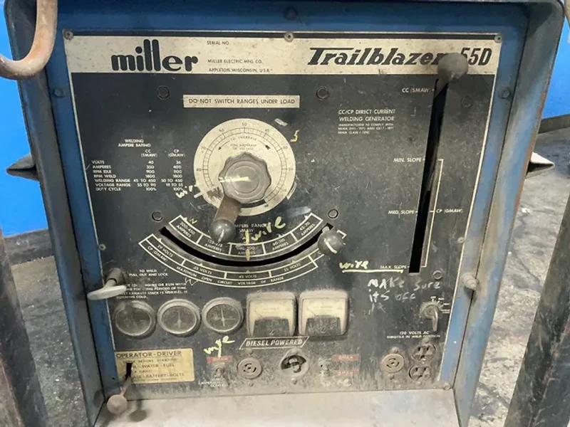 Miller 400 Amps Welding Generator - Trailblazer 55d