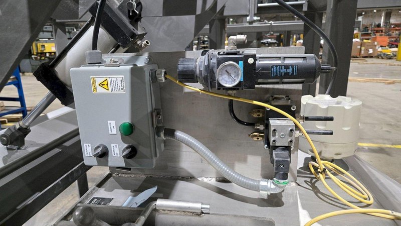 HORIZON SERIES FL SYSTEM BULK BAG DISCHARGER XF6BBD35FC USED