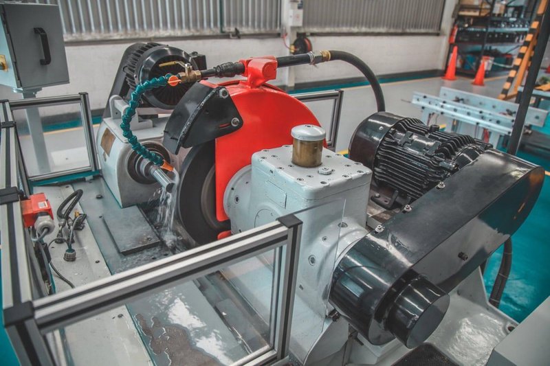 Cincinnati No. 2U-OD Hydraulic Universal Grinder, 1947 – REBUILT 2022