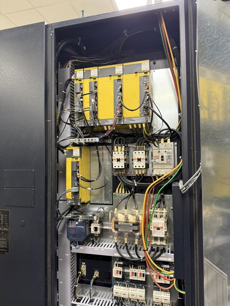 2014 Makino a61nx CNC Horizontal Machining Center For Sale