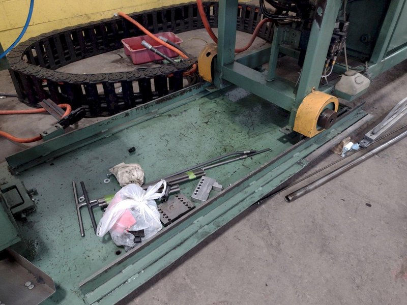 BURR OAK MODEL #VBHB RETURN TUBE BENDER &amp; MODEL #MTCO STRAIGHTENER FEEDER: STOCK #15868