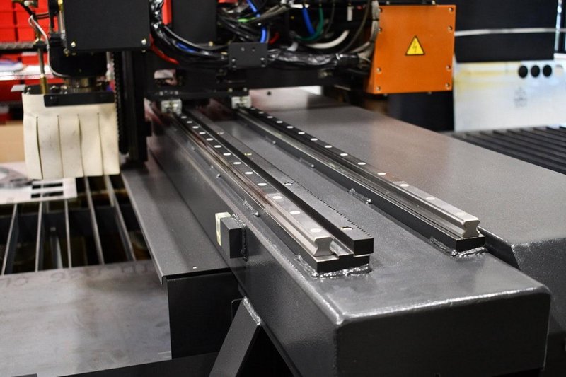 6′ X 12′ Komatsu TFP612-3 3 Series CNC Oxyfuel-Plasma Cutting System, 2023 –  Komatsu 300 Amp, Warranty