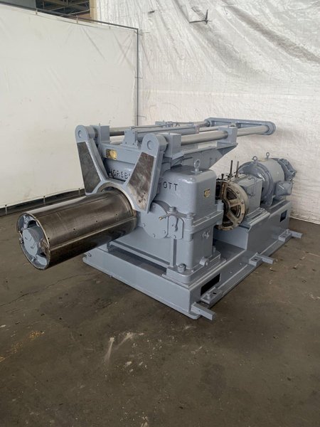 24" x .125" x 6,000lb Wean Slitting Line