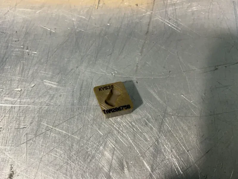KENNAMETAL TOP NOTCH TURNING CERAMIC INSERTS  -  CNGX120712T01020