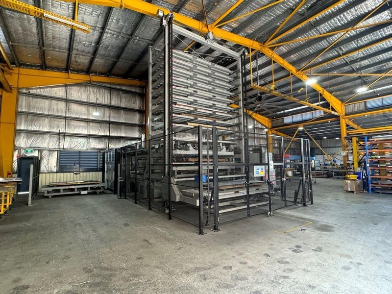 3000 Watt Salvagnini L3 Fiber Laser with 10 Tray Tower and Part Take Out Automation