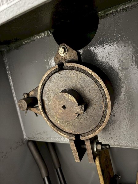 2,500 LB X 18" AMERICAN MODEL #60 PULL OFF COIL REEL UNCOILER: YOBRO #23929