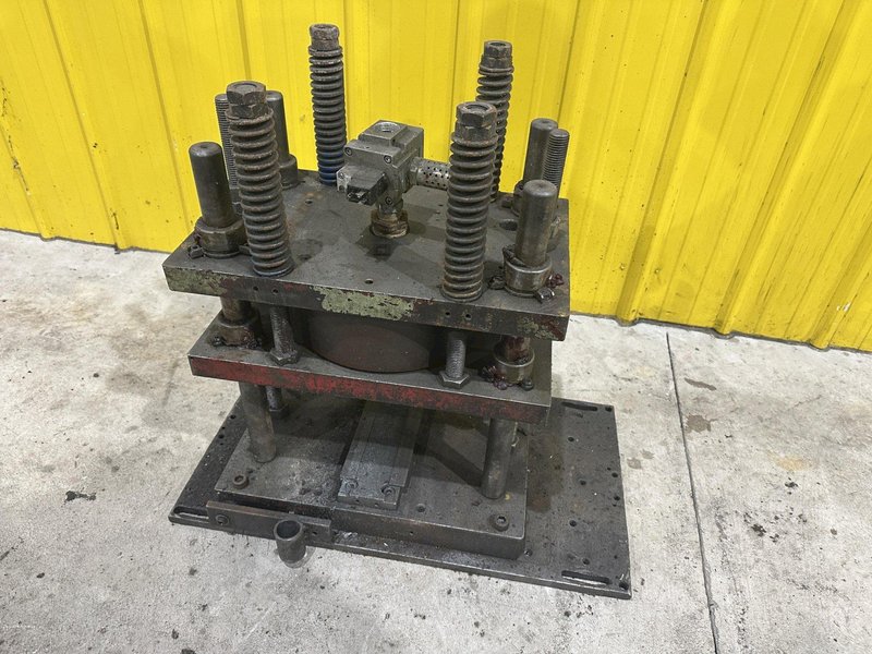 3 TON AIRAM 4 POST ROLLFORMER CUTOFF / PUNCH PRESS: STOCK #22112