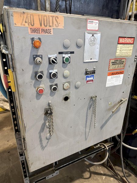 160 TON MINSTER 50-6 1/2-54 STRAIGHT SIDE DOUBLE CRANK PRESS. STOCK # 0470124