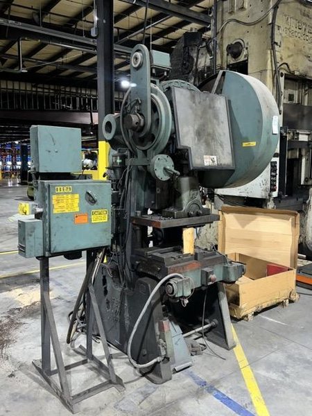 60 Ton Federal Single Crank Flywheel OBI Press