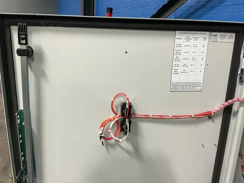 X-bar Automation 100 Amp Power Distribution Panel - Ecs-5103-cc-bb-aa-tt