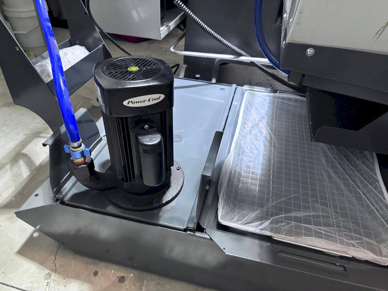 Haas Mini Mill CNC Vertical Machining Center with Haas NextGen Control, 10 ATC, Probing, NEW 2024