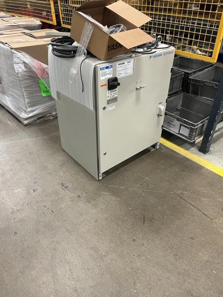 Yaskawa Motoman MH6 Robot, 2016 – Motoman DX100 Controller