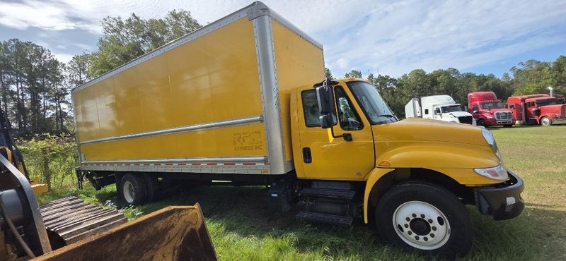 2019 International 4300 1HTMMMML5KH582721