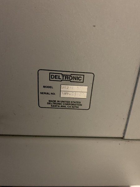 16" Deltronic Model DH216 Bench Top Optical Comparator, S/N 398025720.