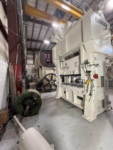 200-ton Minster E2-200-72-36 Hevi-stamper Used Straight Side Press For Sale