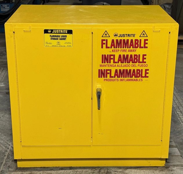 Justrite Flammable Storage Cabinet, Model 25732, 22 Gallon, Self-Close Doors, Nice