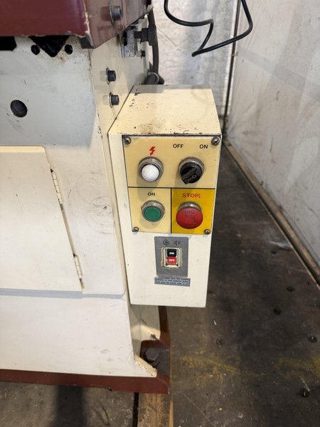 6" X 18" CHEVALIER FSG618M SURFACE GRINDER. STOCK # 0116726.